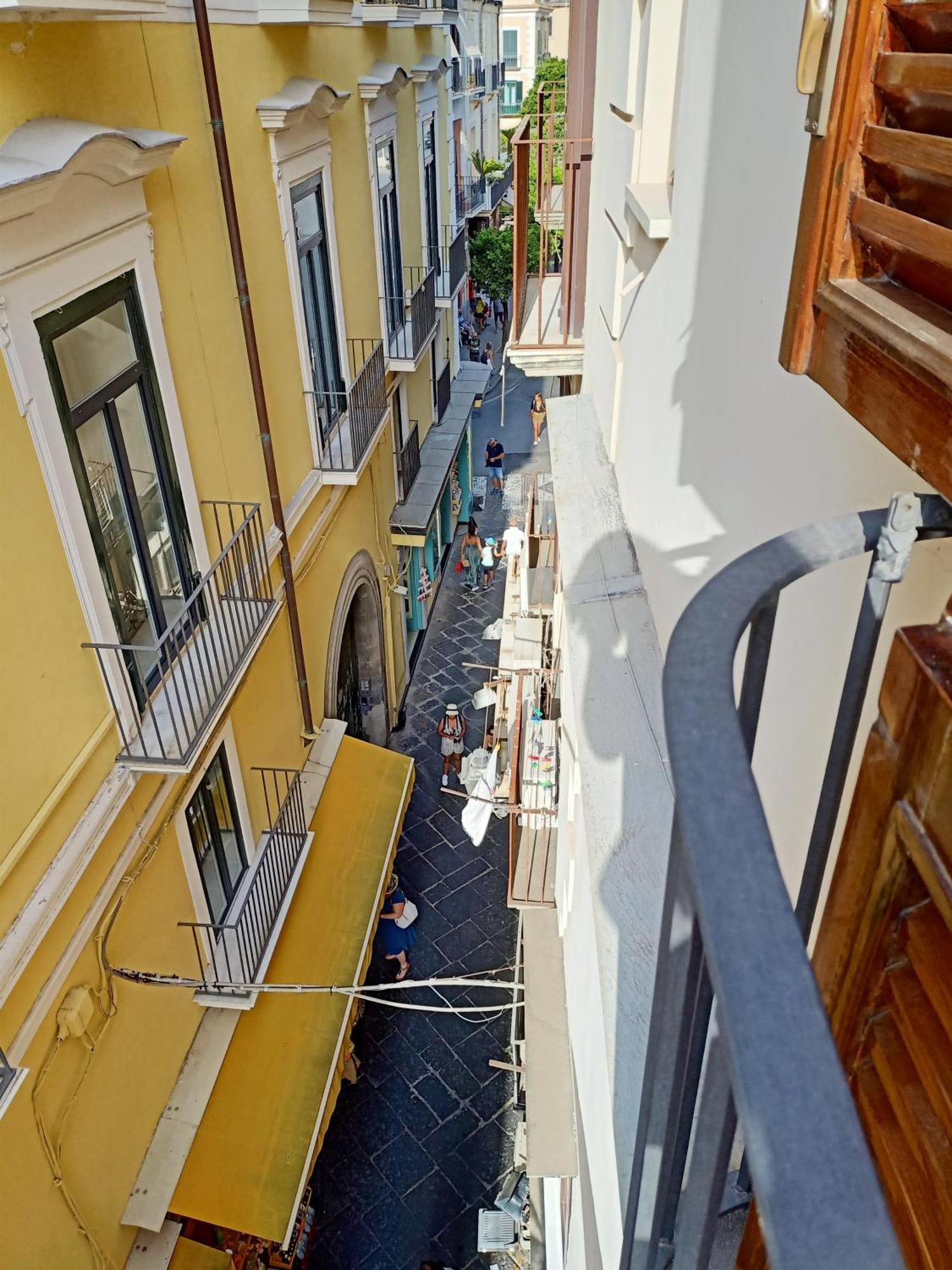סורנטו Alleyway מראה חיצוני תמונה
